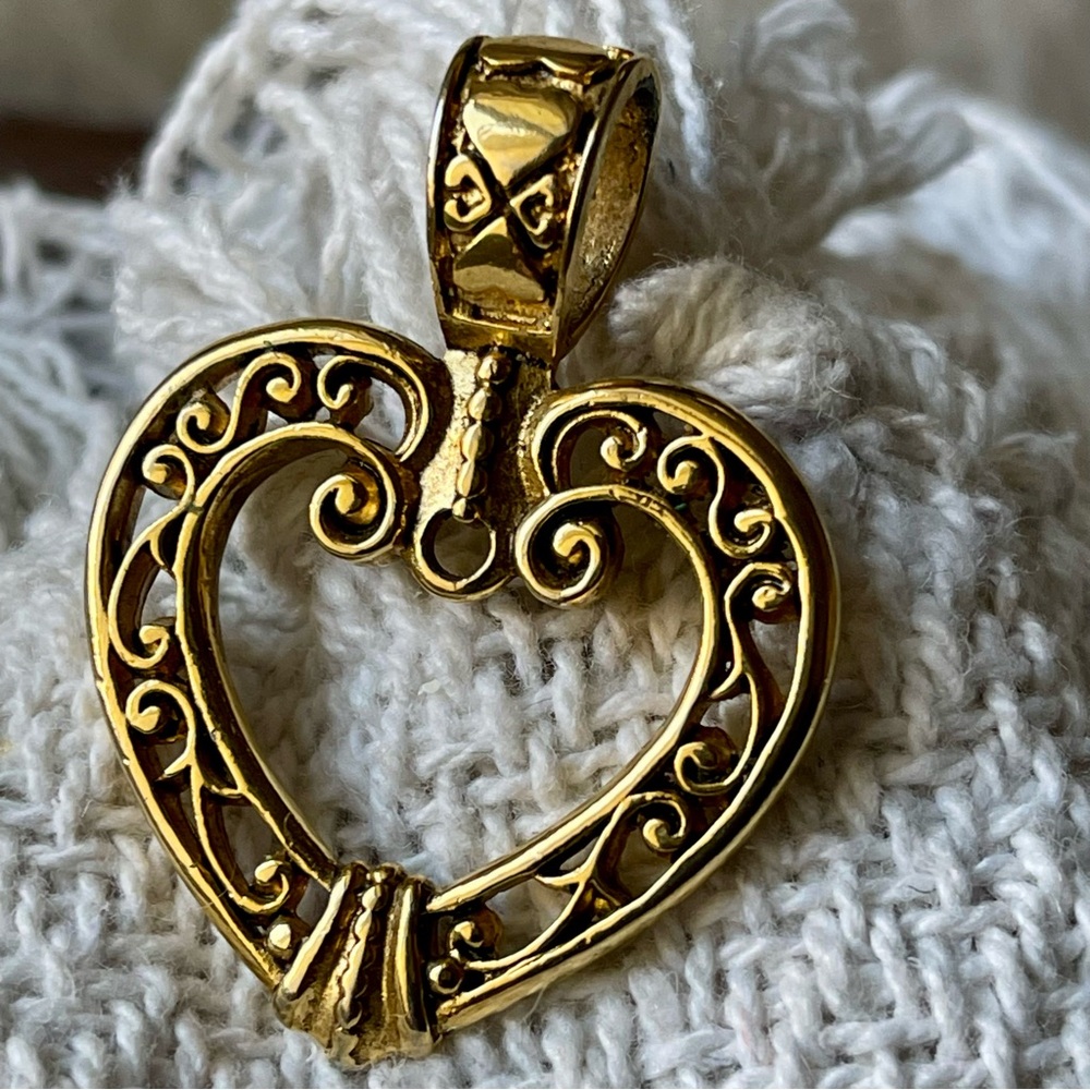Premier Designs | Gold Filigree Heart Pendant